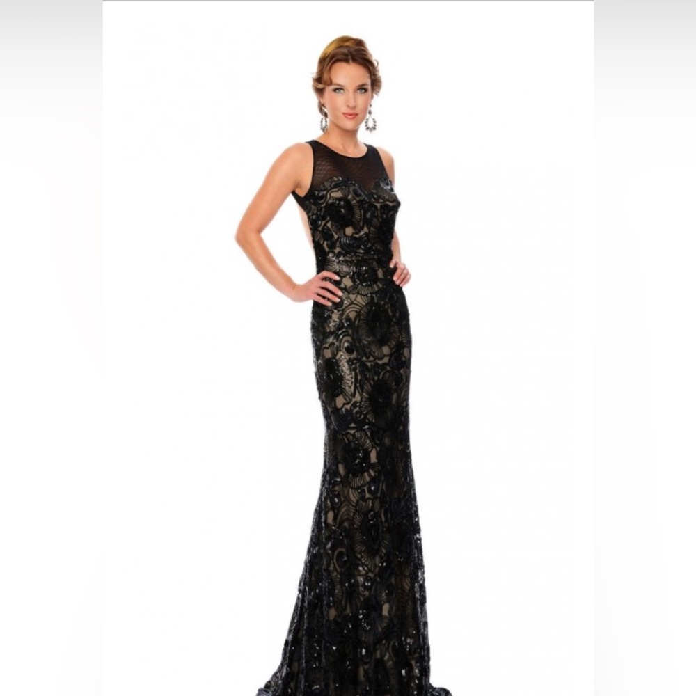Lux Gals by Precious Formals